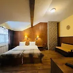 фокс хаус Fox House *