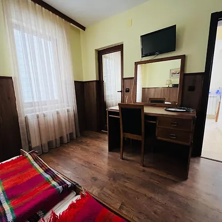 фокс хаус Fox House Пещера