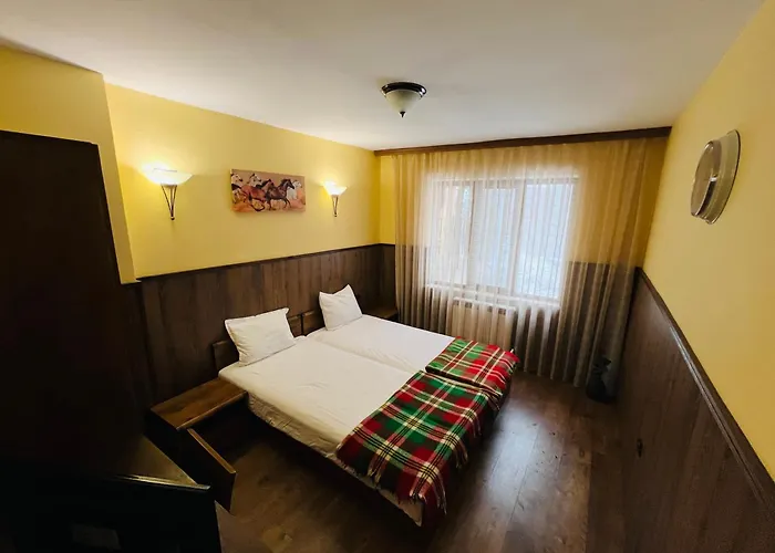 фокс хаус Fox House *