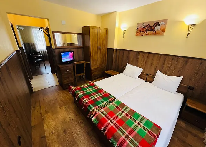 фокс хаус Fox House