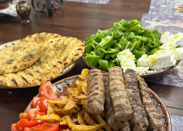 фокс хаус Fox House Hotel