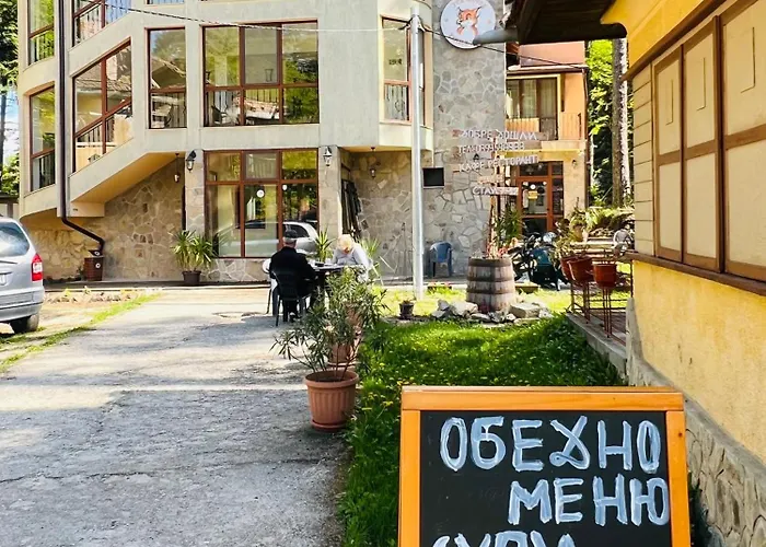 фокс хаус Fox House * Peshtera (Pazardzhik)